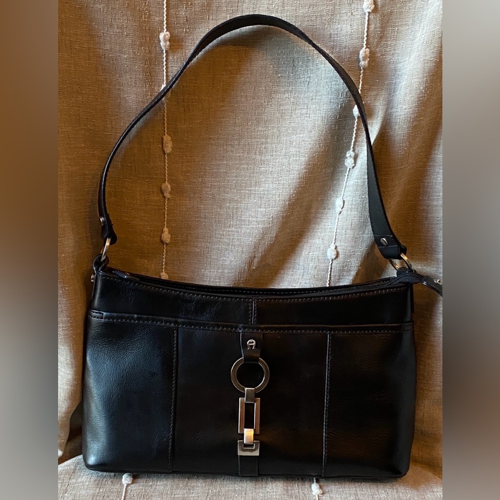 Etienne Aigner Black Leather Shoulder Handbag Bag